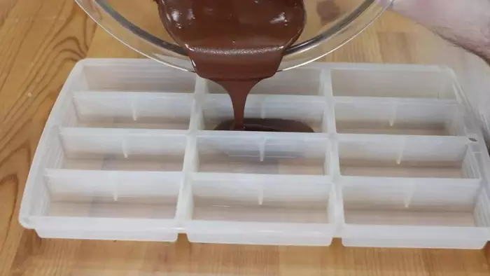 آموزش درست کردن شکلات شیری